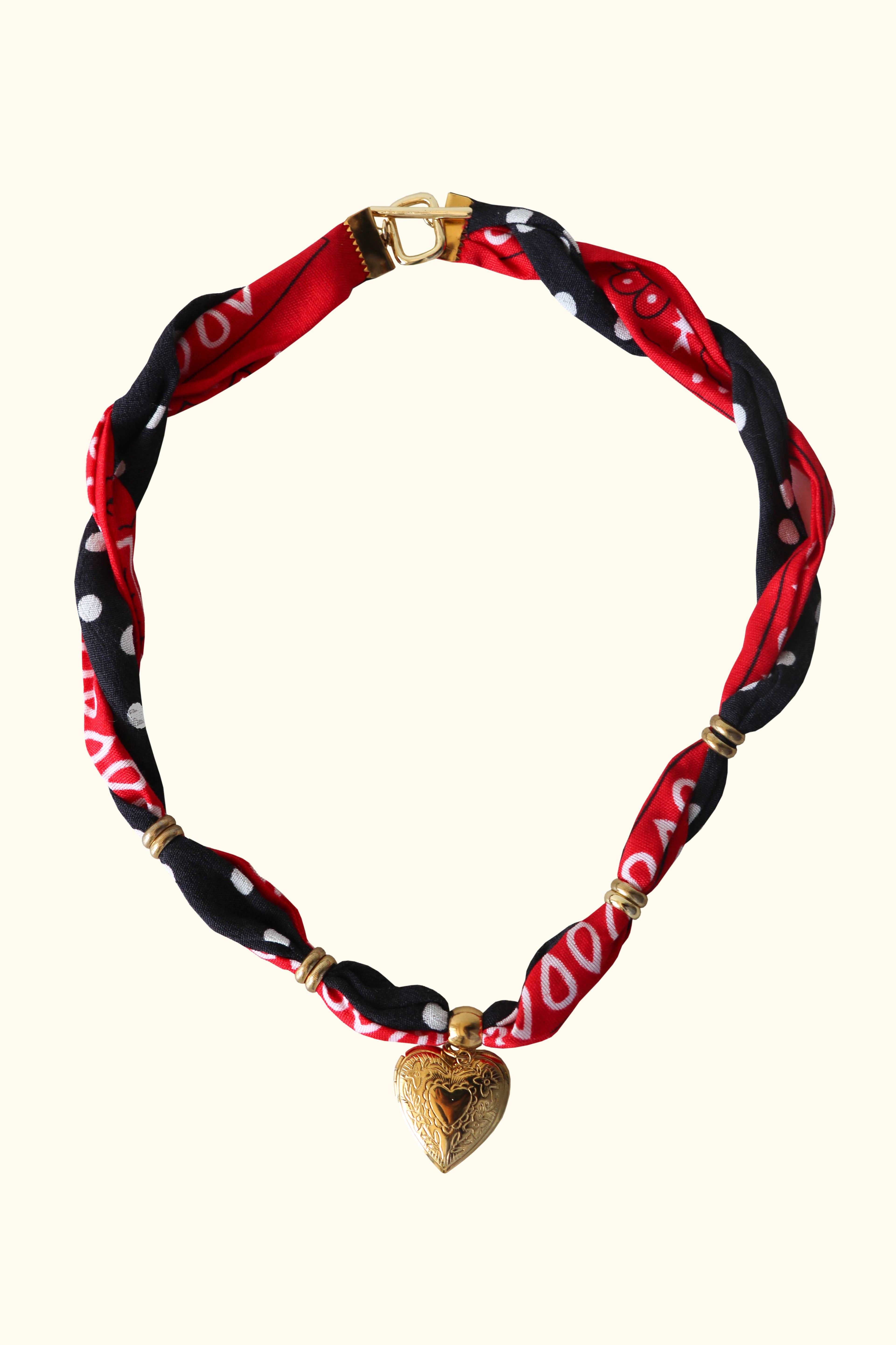 Loop Necklace Bandana Locket