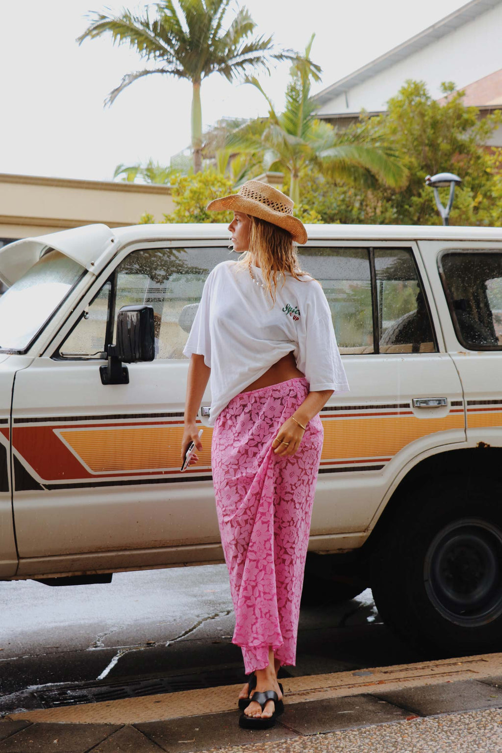 Ibisco Pink Lace Midi Skirt