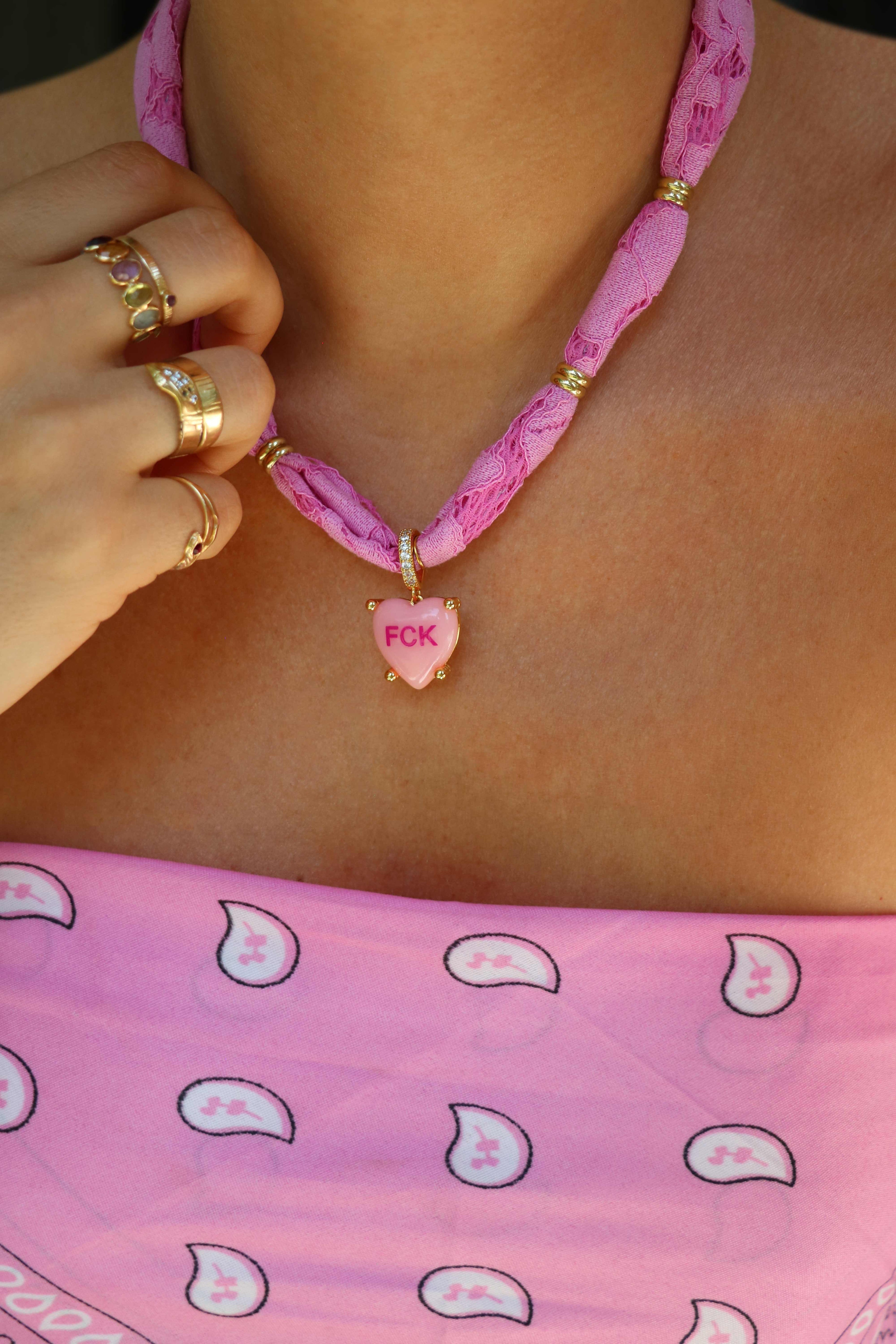 Loop Necklace Pink Lace