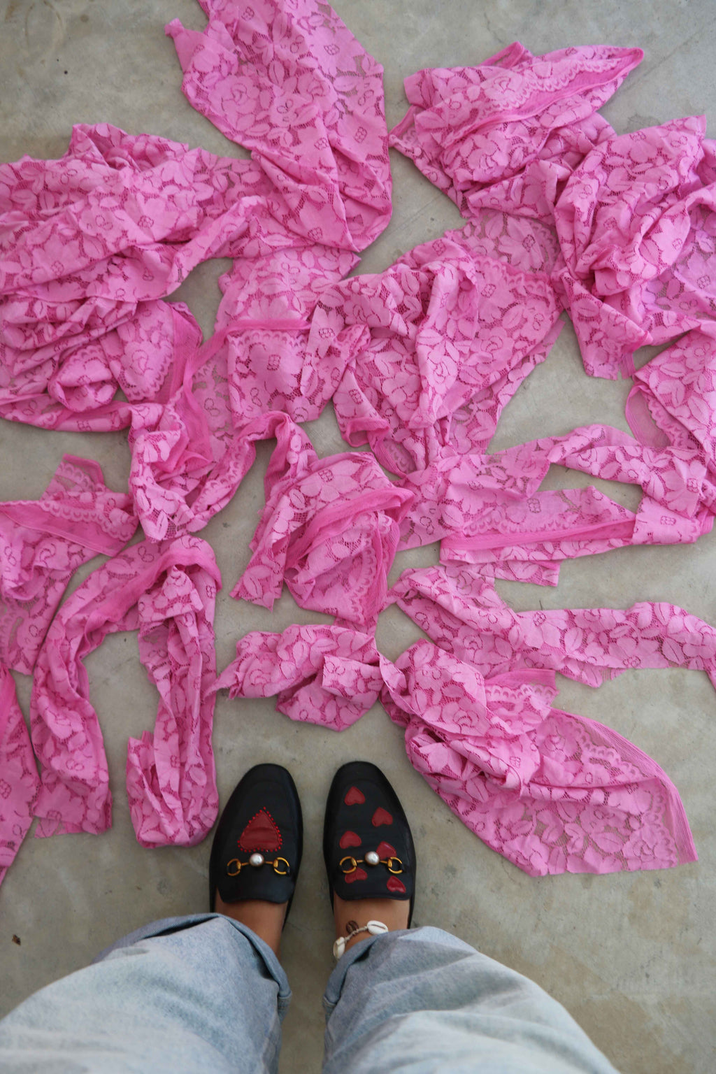 Loop Necklace Pink Lace