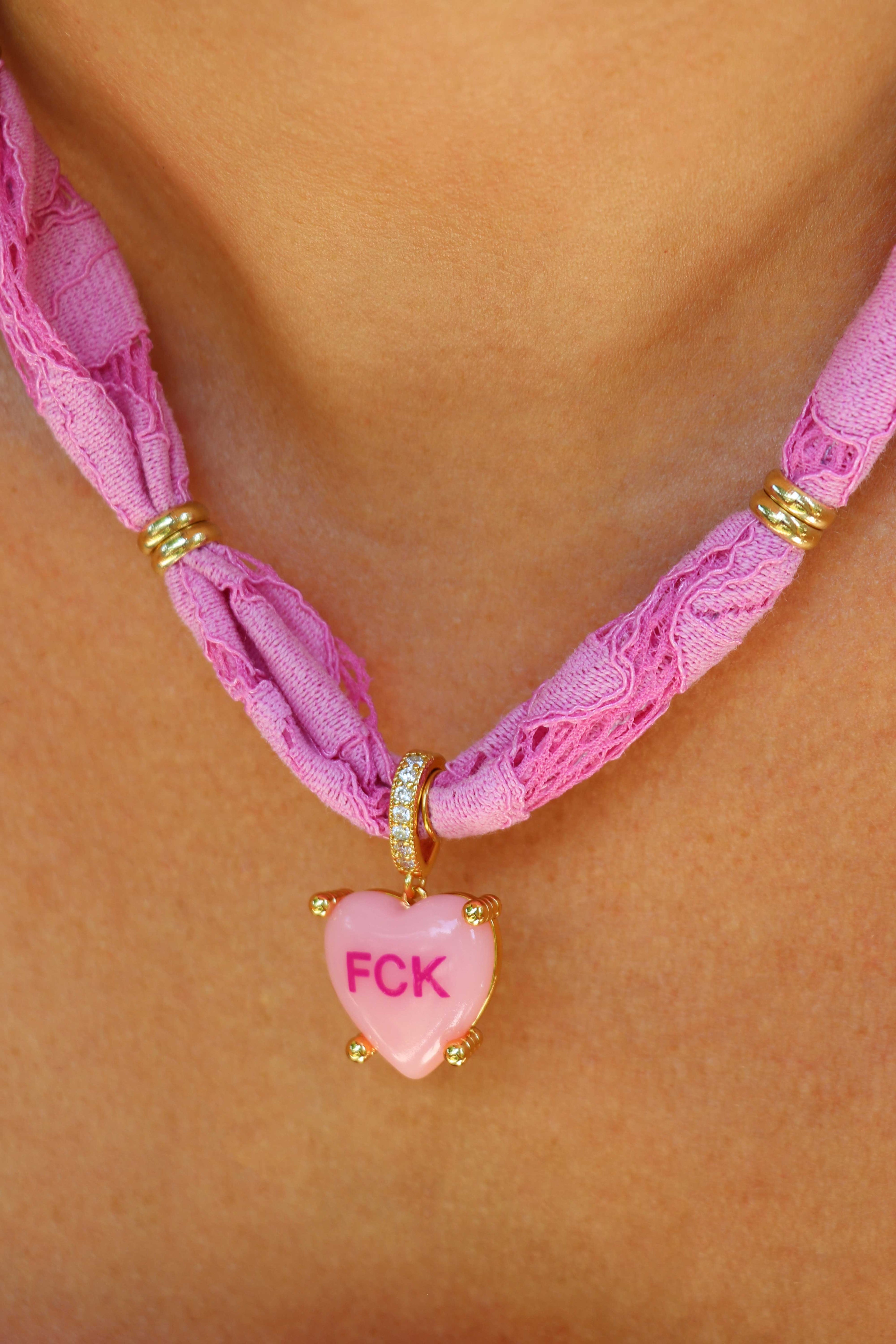 Loop Necklace Pink Lace